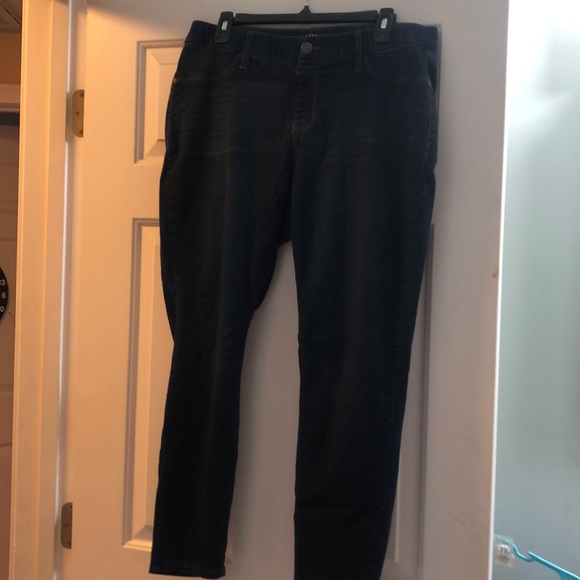 Jeans - Picture 1 of 5